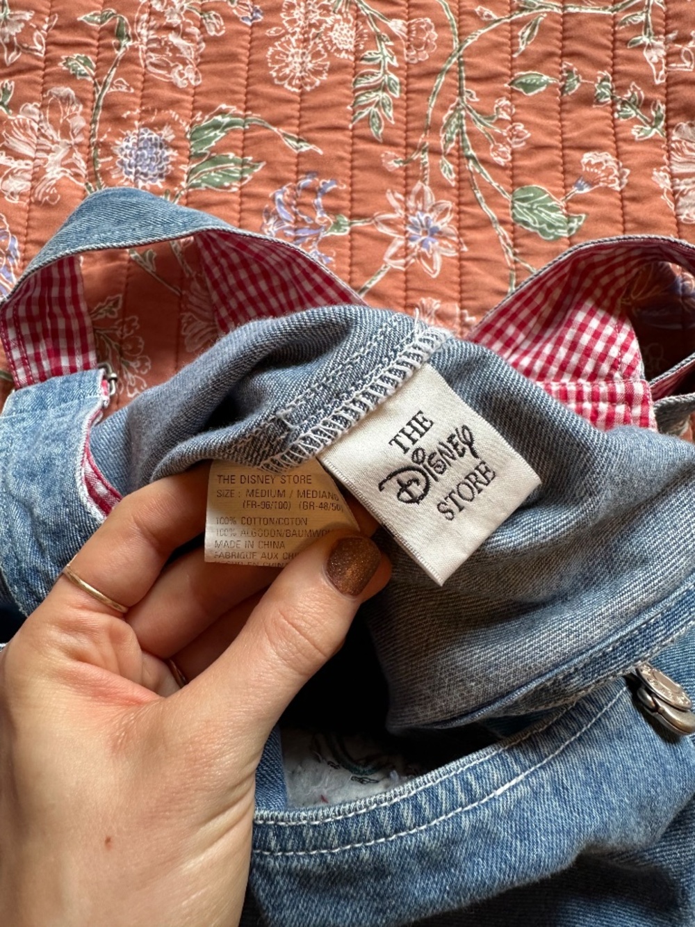 RARE Vintage Pooh Fruit Shortalls! - Picture 3 of 7